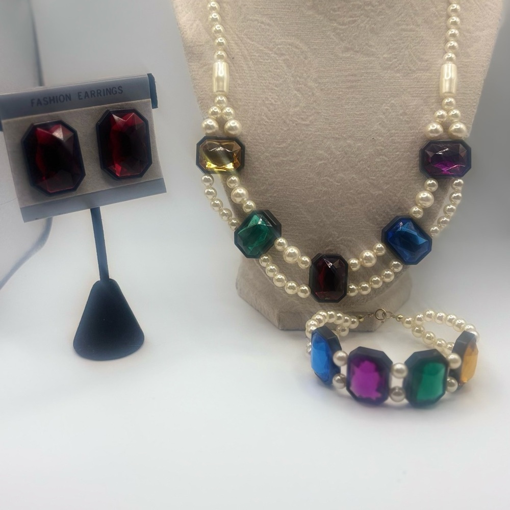 Vintage Deadstock Necklace Set